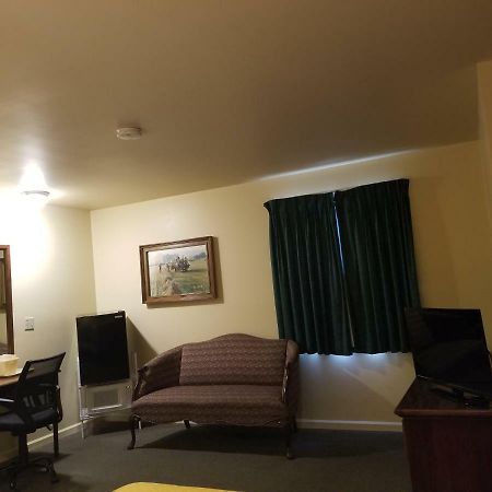 Classic Inn Lancaster Smoketown  ภายนอก รูปภาพ